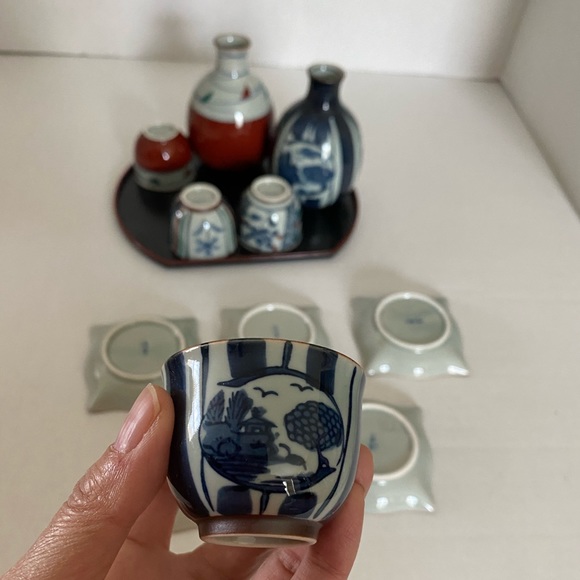 Japanese Arita porcelain Sake set - Arita Display - Picture 12 of 16